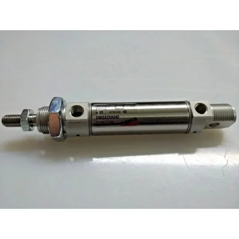 Cilindro pneumático CAMOZZI = peças pneumáticas camozzi