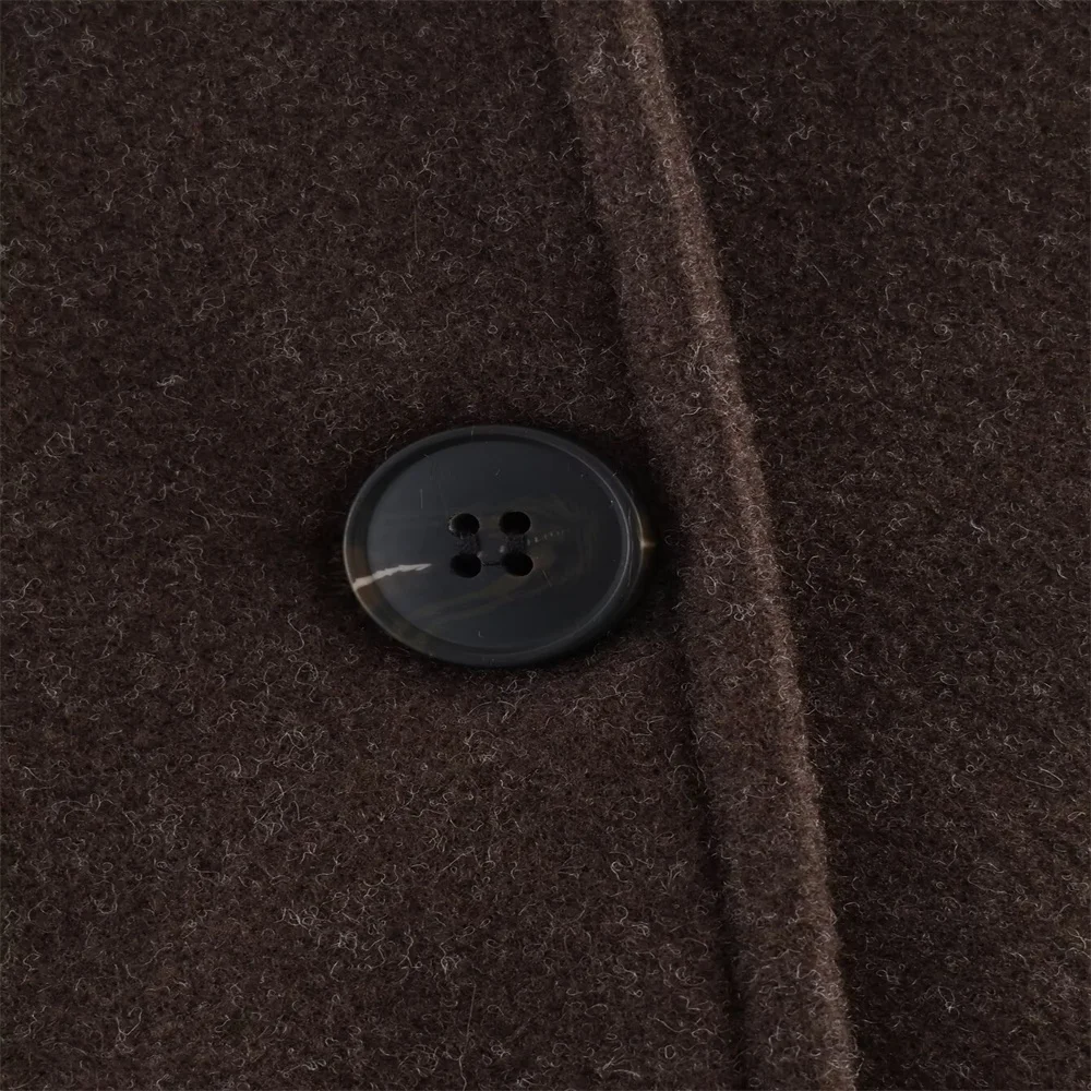 تصميم ملابس نسائية شتوية جديدة عصرية ومتعددة الاستخدامات مع ياقة فرو ومعطف صوفي واسع