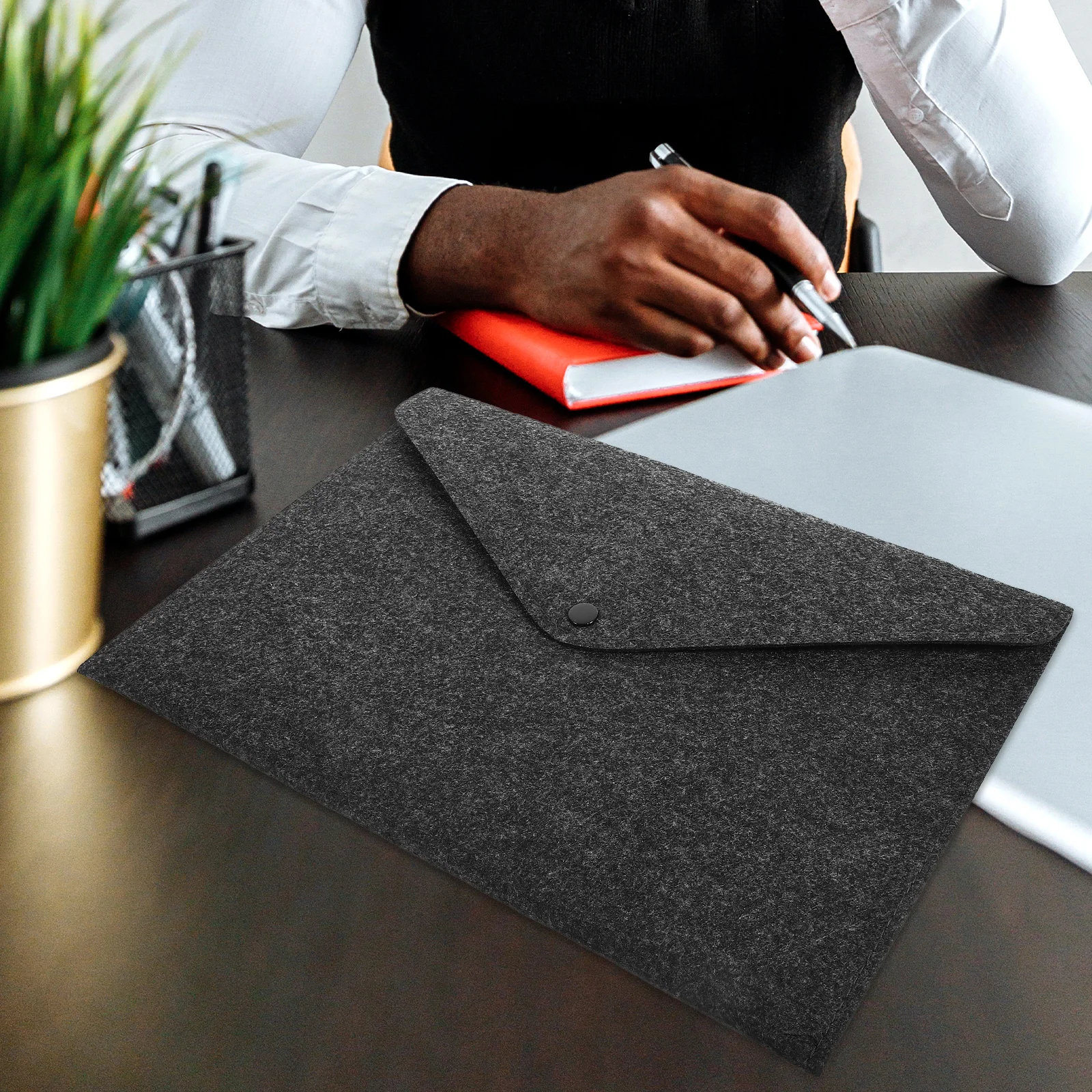 

Button Closure Felt File Folder A4 Size 34X25X0.5Cm Dark Grey Light Grey Paper Organizer For Office School Business