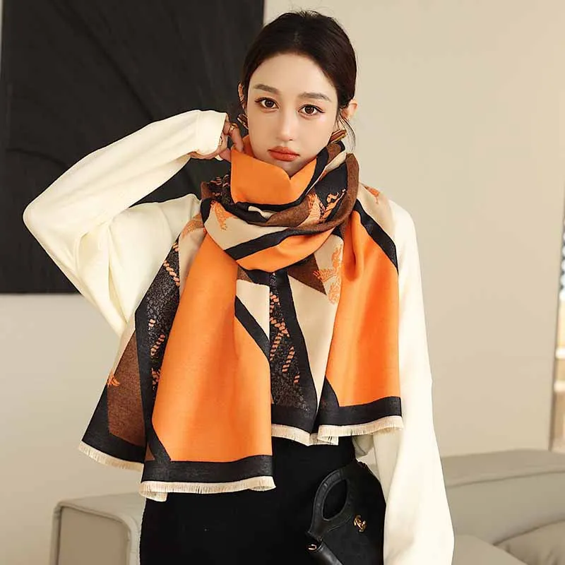 

2022 Winter Cashmere 190X65CM Shawls Popular Sunscreen Wool Bandanna Fashion Dustproof Beach Towel Luxury Color Matching Scarves