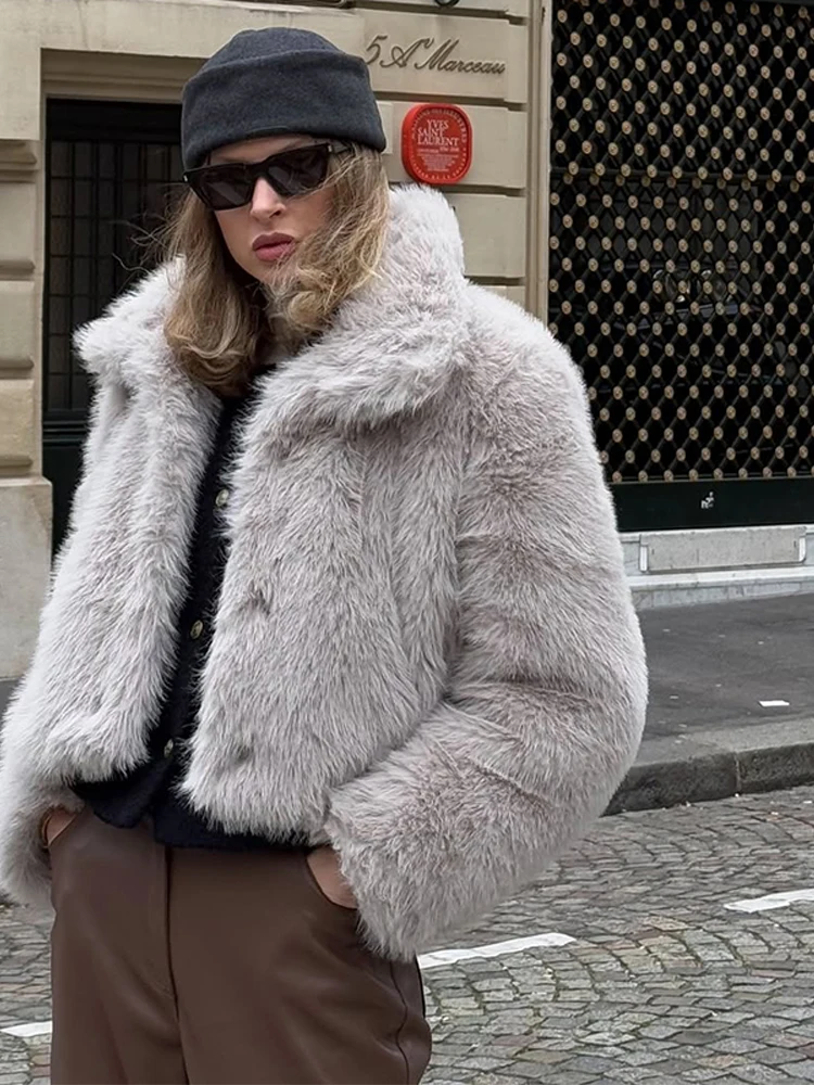 여성 우아한 인조 모피 코트 따뜻한 플러피 루즈 긴 소매 라펠 재킷 2025 가을 겨울 하이 스트리트 여성 아우터웨어
