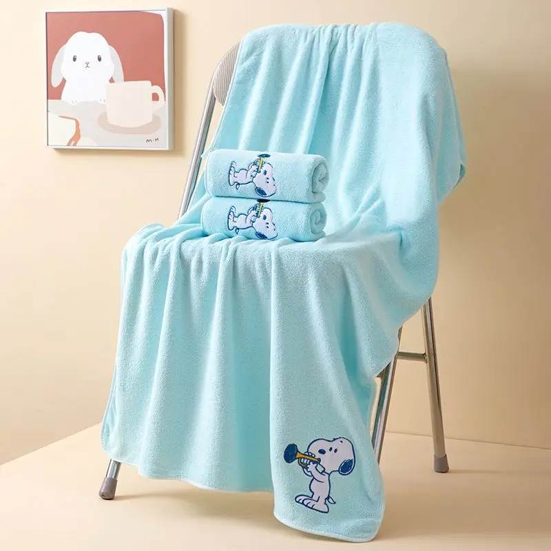 Snoopy cartoon character peripheral cartoon face towel bath towel creative kawaii quick-drying water-absorbent soft face towel