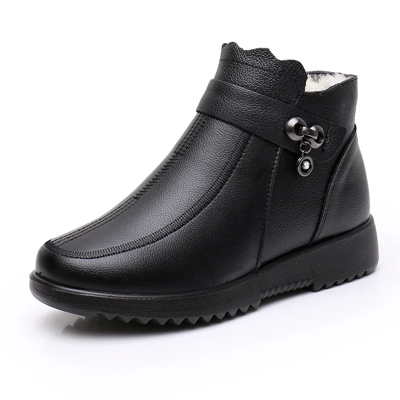 Winter Women's Shoes Genuine Leather Fashion Ankle Boots Women Thick Plush Warm Outdoor Casual Flat Shoes Mother Snow Boots