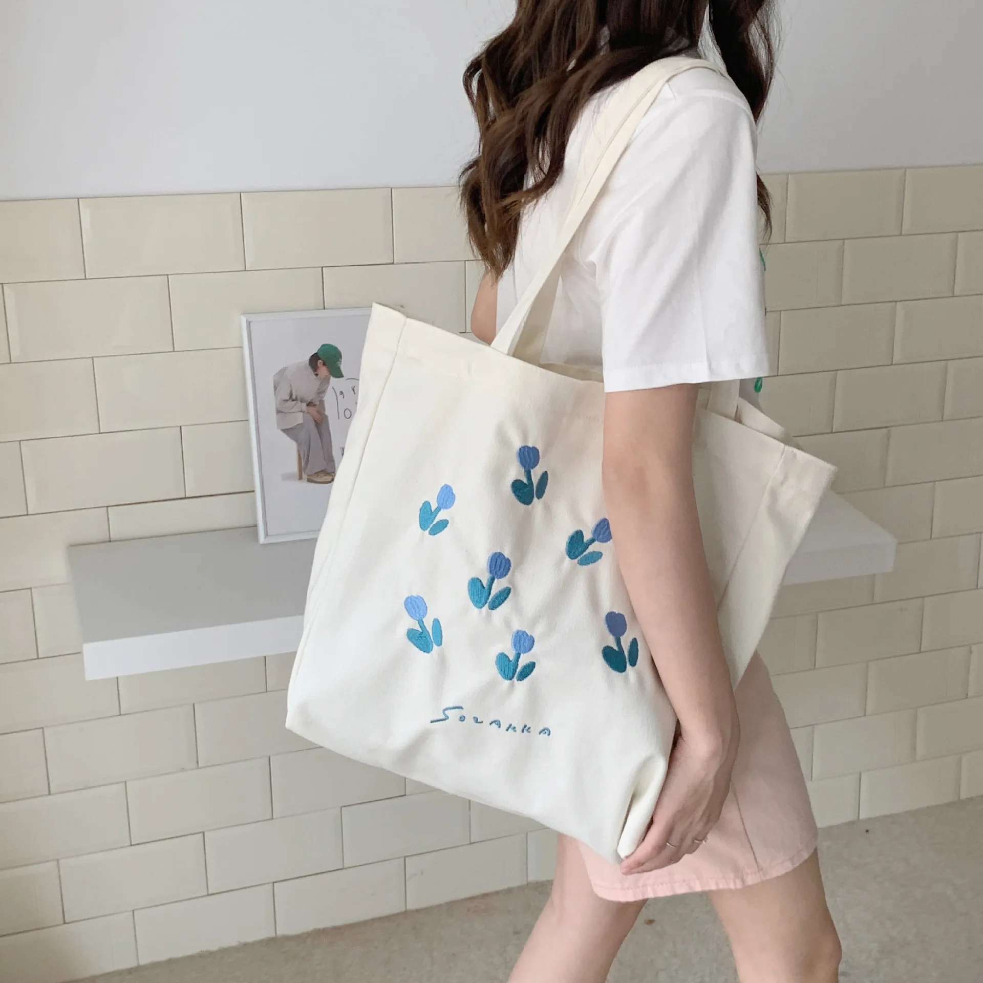 Canvas Shoulder Bag For Women Tulip Printing Ladies Casual Handbag Tote Bag Large Capacity Cotton Reusable Shopping Beach Bag