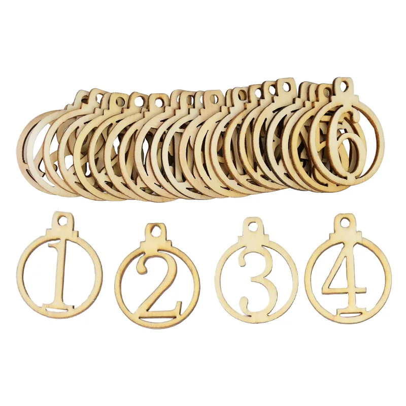 1-25 عيد الميلاد تقويم القدوم جوفاء الرقمية الخشب حلقة المعلقات الحرفية الخشبية شجرة عيد الميلاد الحلي مهرجان لوازم الحفلات