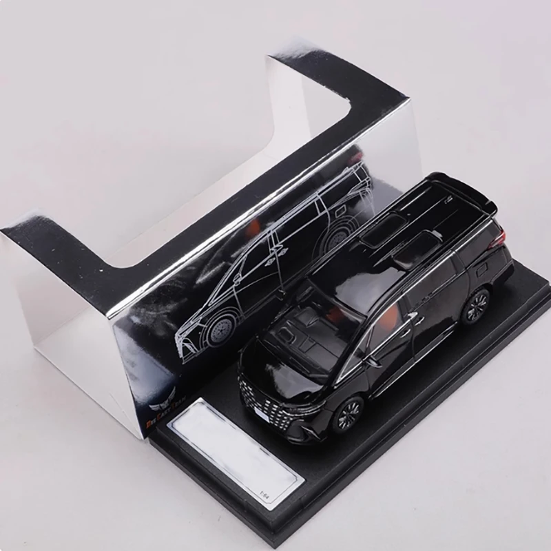 Diecast 1: 64 Scaleธุรกิจรถจําลองรถรุ่น2023สําเร็จรูปผลิตภัณฑ์งานอดิเรกคอลเลกชันเครื่องประดับของขวัญ
