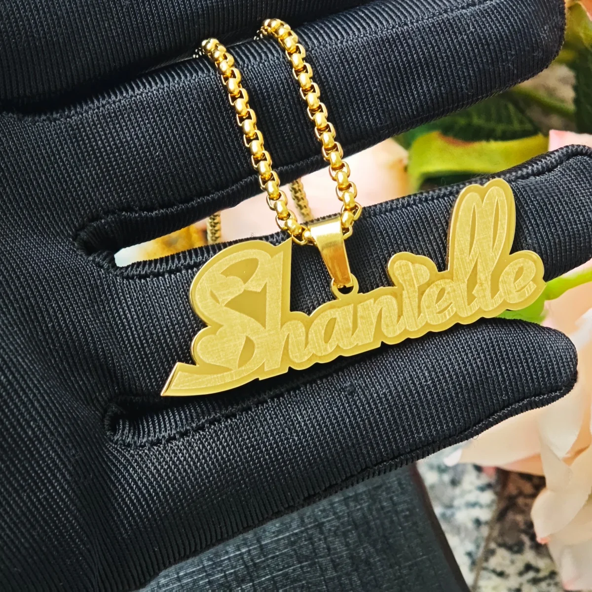 

Ожерелье с лазерной гравировкой имени, ожерелье из нержавеющей стали на заказ, очаровательные женские украшения, идеальный подарок для подруг, бесплатная подарочная коробка