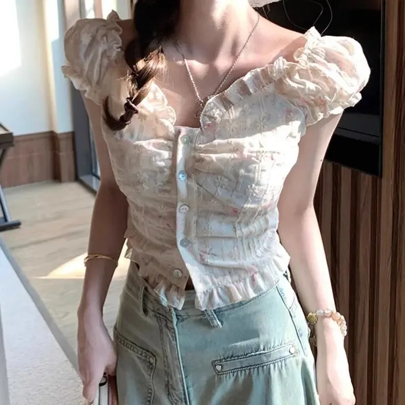 

2026 Summer French Style Sweet Floral Embroidered Tops For Women Heart V Neck Cinched Waist Slim Fit Crop Blouse