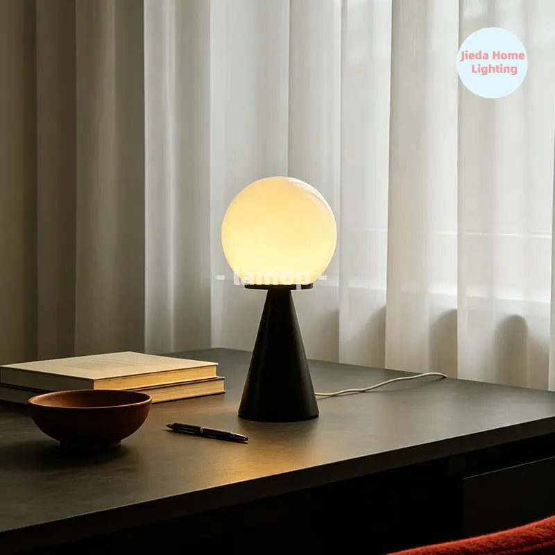 Contrast Full Sphere Glass Table Lamp Nordic Geometric Bedside Lamp 3 Color Temperature Window Side Bedroom Decor Table Lamp