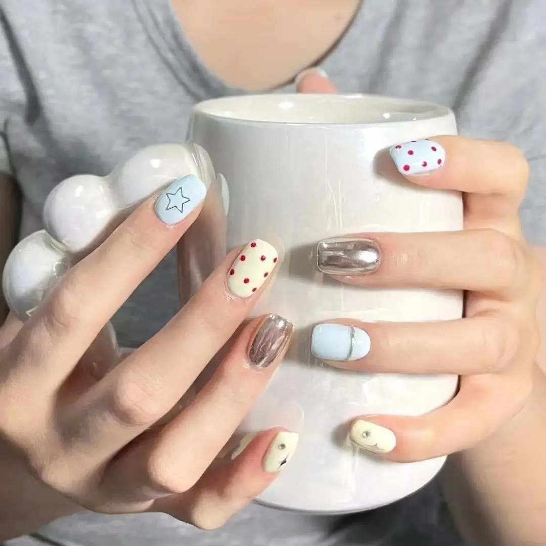 

10PCS Handmade Ins Blue Short Square Press on Nails Silver Mirror Polka Dots Star Sweet Cool False Nails Wearable Cute Fake Nail