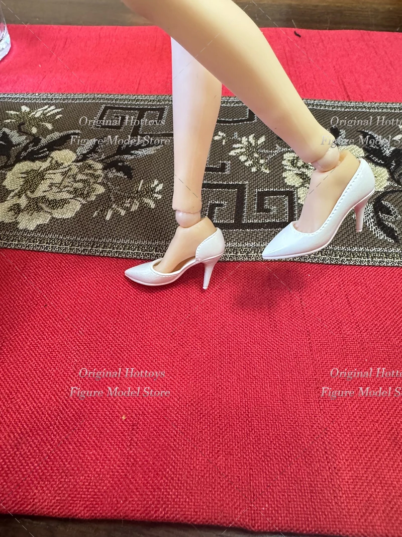 Auf Lager: 1/6 Maßstab, weibliche Soldaten-Szenen-Accessoires, Schuhe, einfarbige High Heels für 12-Zoll-Actionfiguren-Modellpuppen-Spielzeug