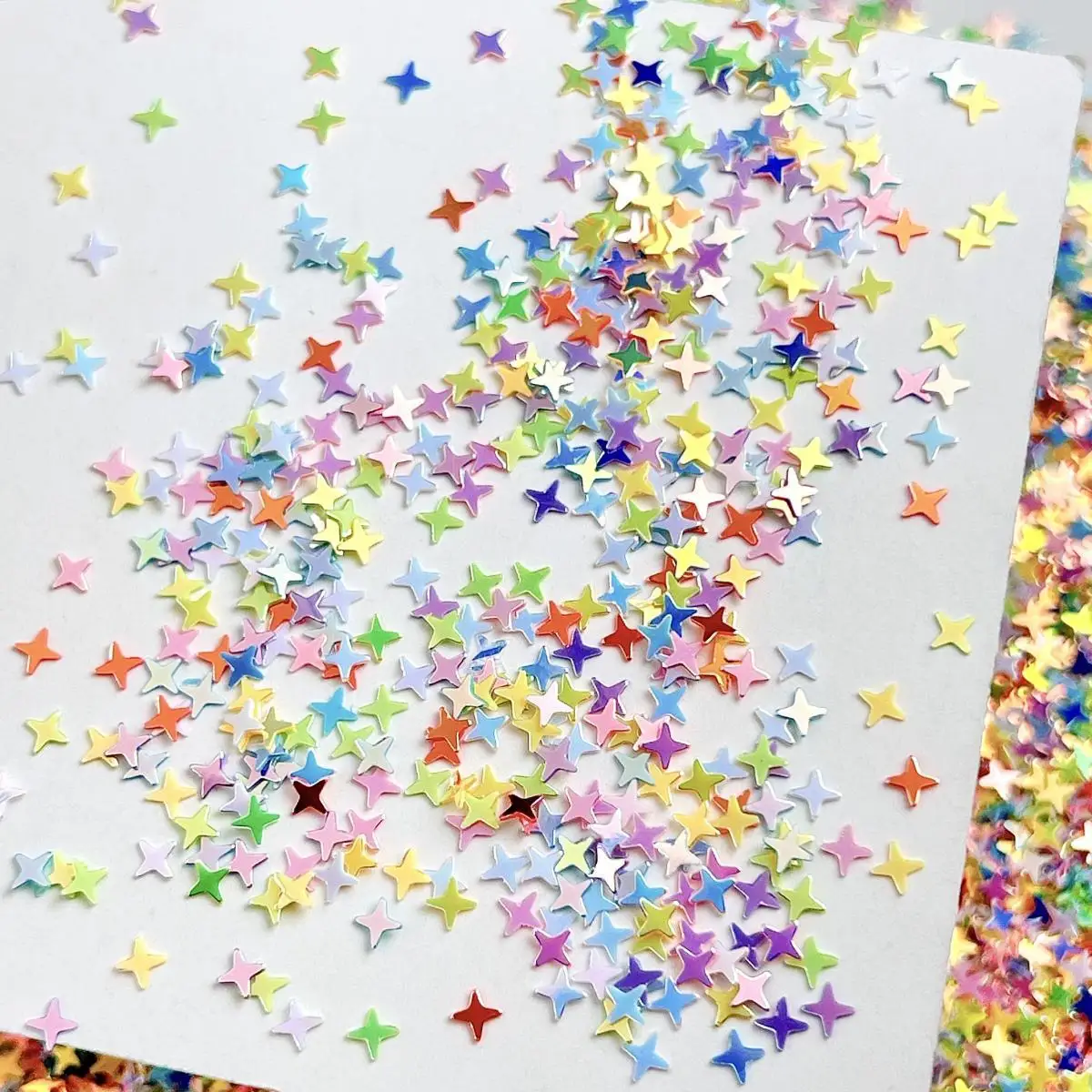 

1Box Creative Mini Pentagram Thin Slice Nail Art Decorations Gradient Colored Four-Pointed Star Flake Resin Nail Charms for DIY