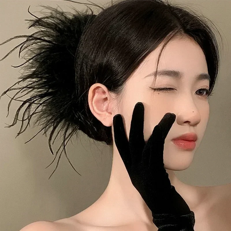 Fashion Ostrich Feather Hair Clip Black White Women Winter Large Shark Hair Claw Headwear Girl Korean Hair Accessories