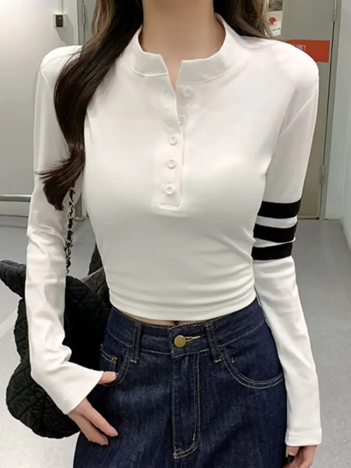Korean Version Trend Bottoming Casual Female Autumn Winter Woman Slim Chic O-neck T-shirt Button Striped Simple Blouse Solid