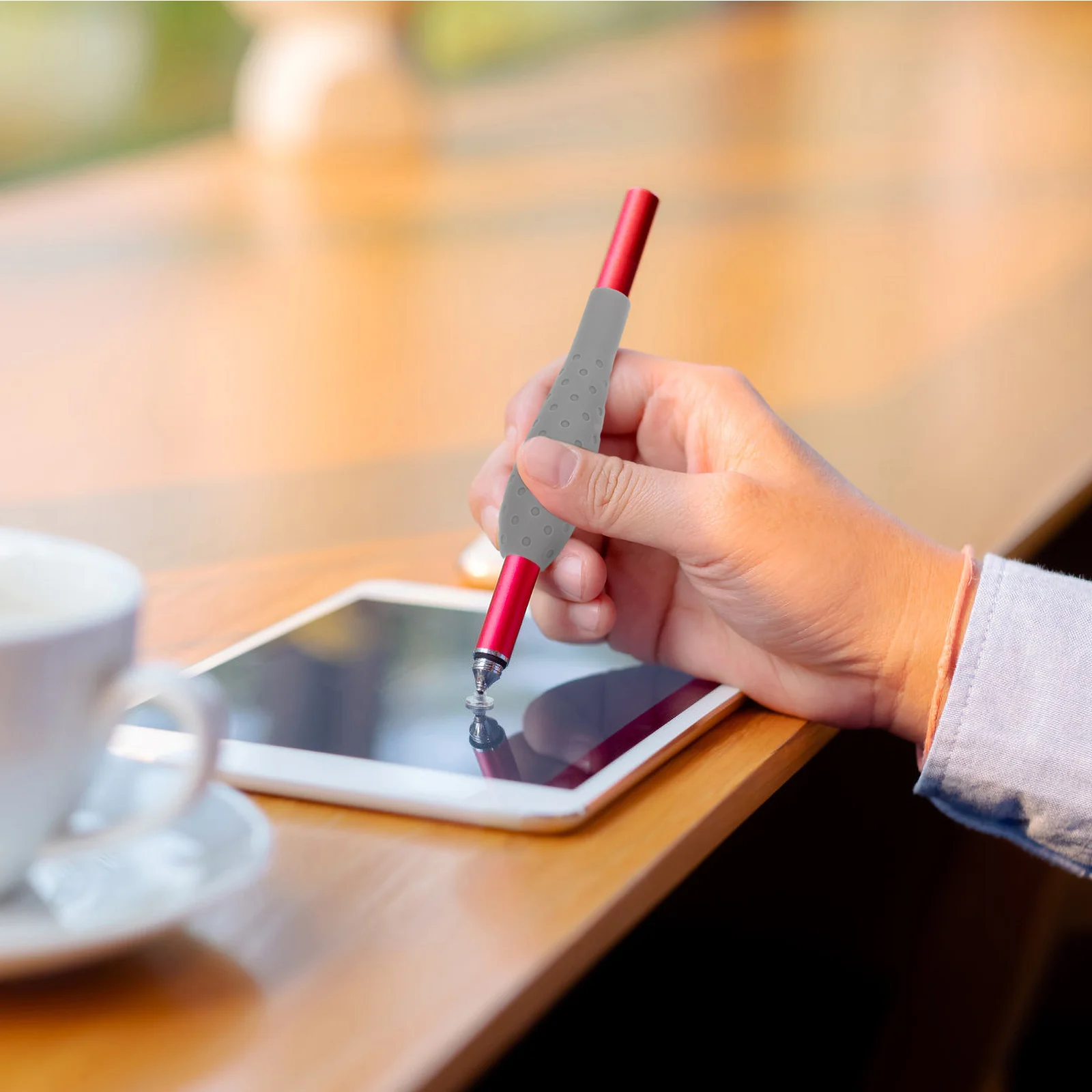 

4Pcs Stylus Grip Holder Silicone Ergonomic Design Nonslip Comfortable Secure Grip for Prolonged Writing Drawing Easy