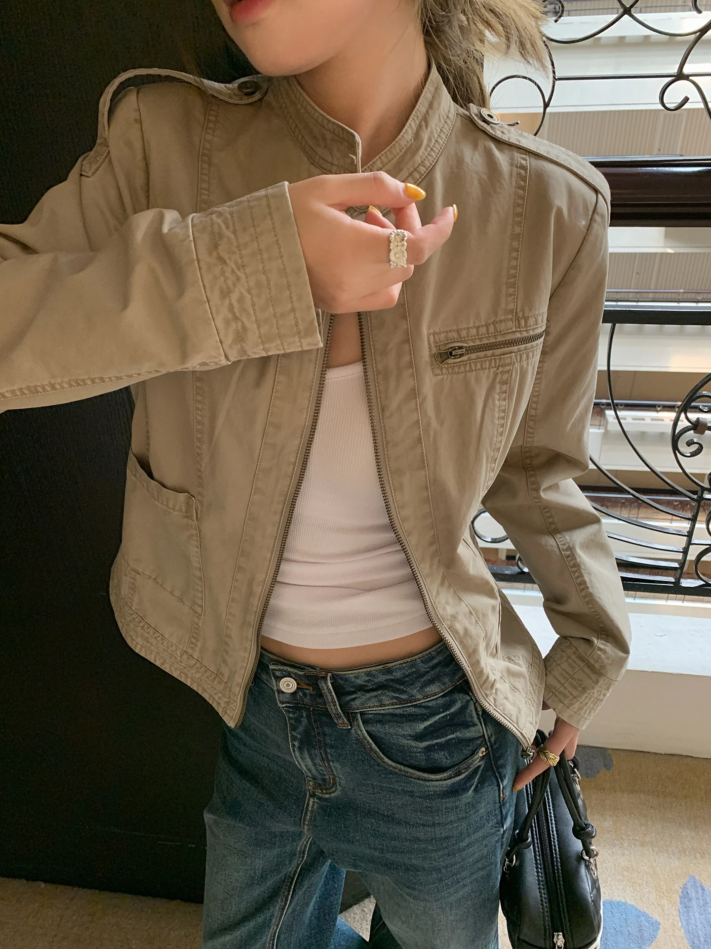 

Yoyozizhi Vintage American ort Denim Jaet Women Early Autumn New oulder Clip Top Zipper Closure Cotton Casual Sle