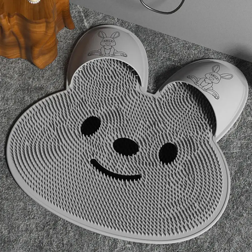Silicone Massage Foot Scrubber Bunny Shape Foot Scrubber Mat with Soft Silicone Bristles Exfoliating Dead Skin Remover Non-slip