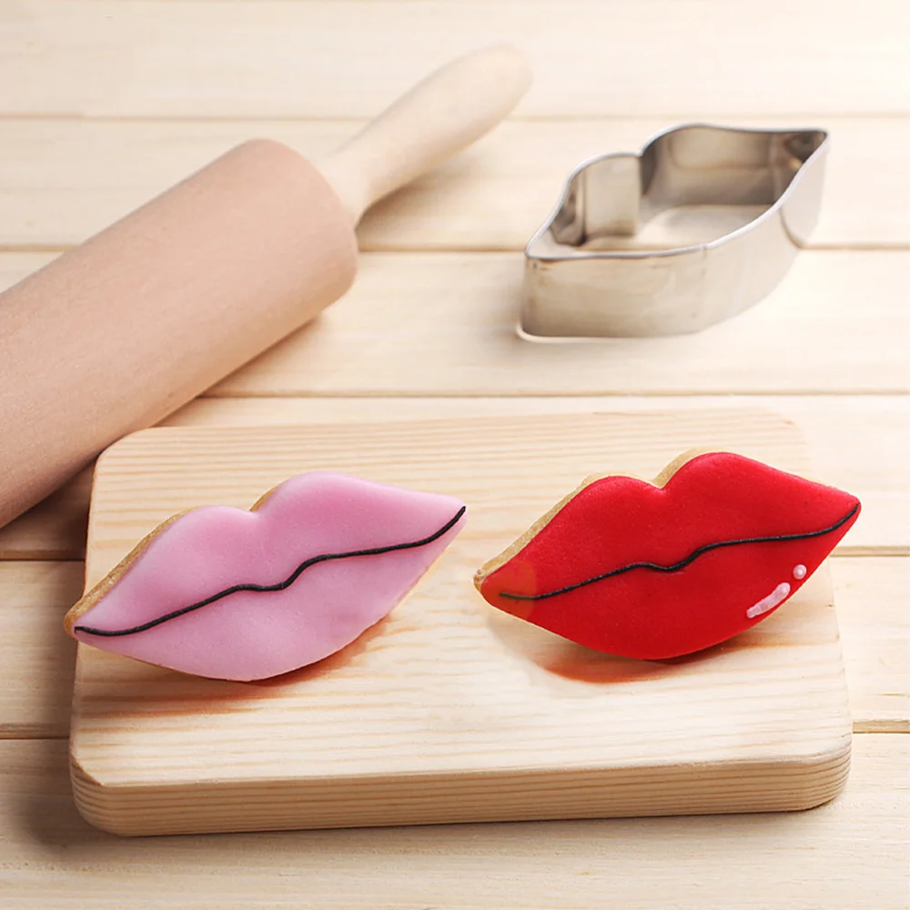 3pcs Set Sexy Lip Designed Wedding Cookie Cutter Mold Stainless Steel Lips Biscuit DIY Valentine\'s Day Chocolate Baking Tool