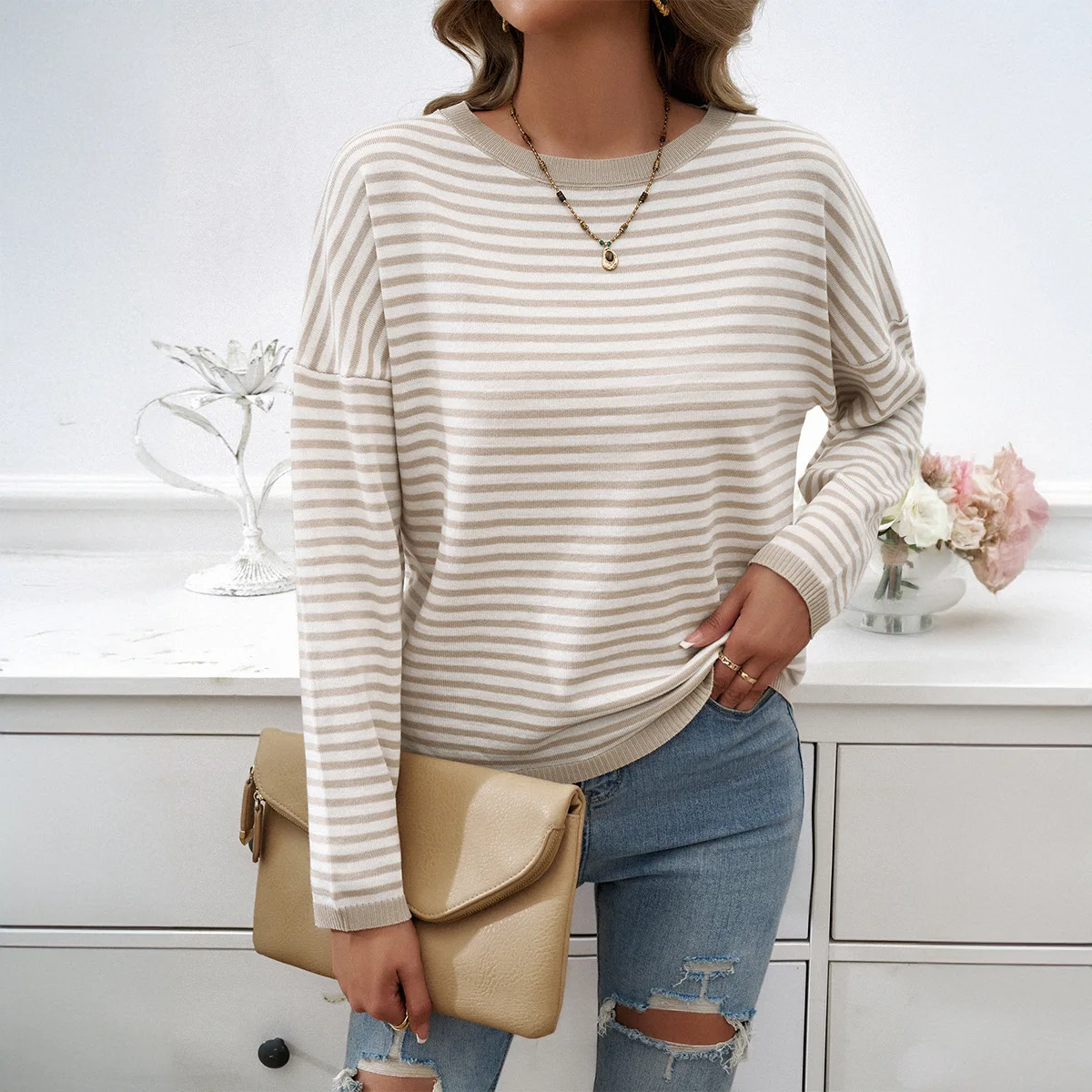 الأوروبية والأمريكية عبر الحدود AliExpress الأمازون الخريف والشتاء أعلى المرأة مزاجه عارضة طاقم الرقبة سترة مخططة