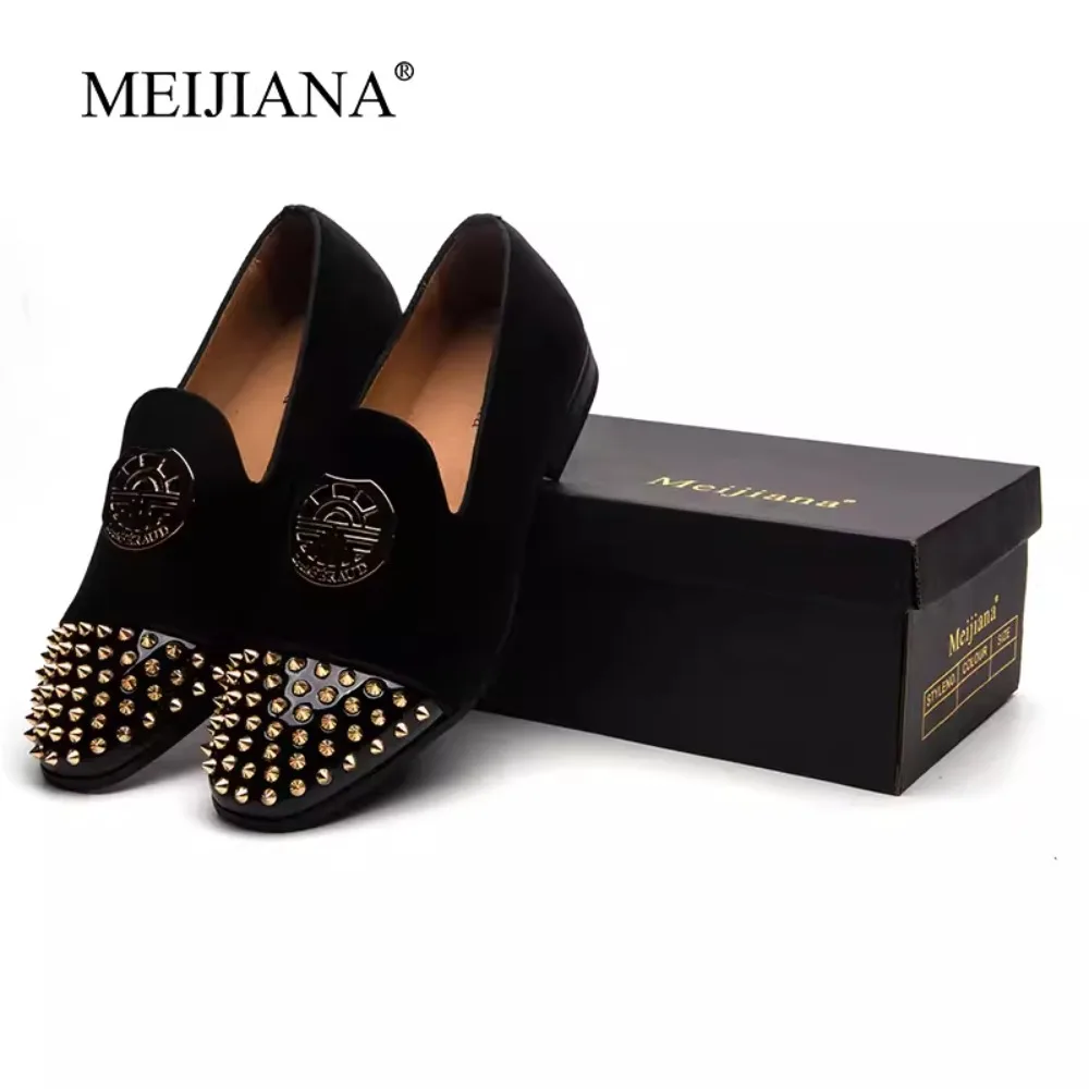 

Fashion Suede Men Casual Shoes Breathable Comfort Slip-on Mens Driving Shoes Luxury Brand Men Loafers Mens Lazy Shoes Moccasins