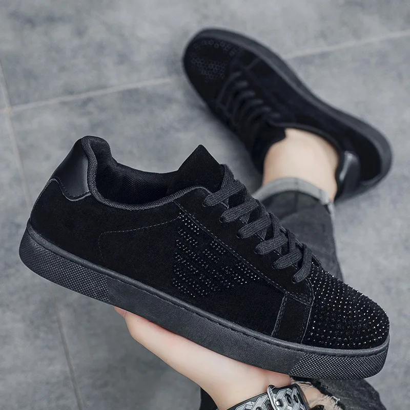 أحذية رجالية عادية رجل من جلد الغزال الماس أحذية رياضية عصرية عصرية أحذية رياضية متخصصة ملهى ليلي روح أحذية رجالي حجر الراين