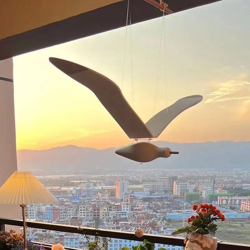 Flying Seagulls Handmade Wooden Aerial Hanging Home Decoration Crafts Folk Hotel Balance Toys Flying Birds Hanging Decorations