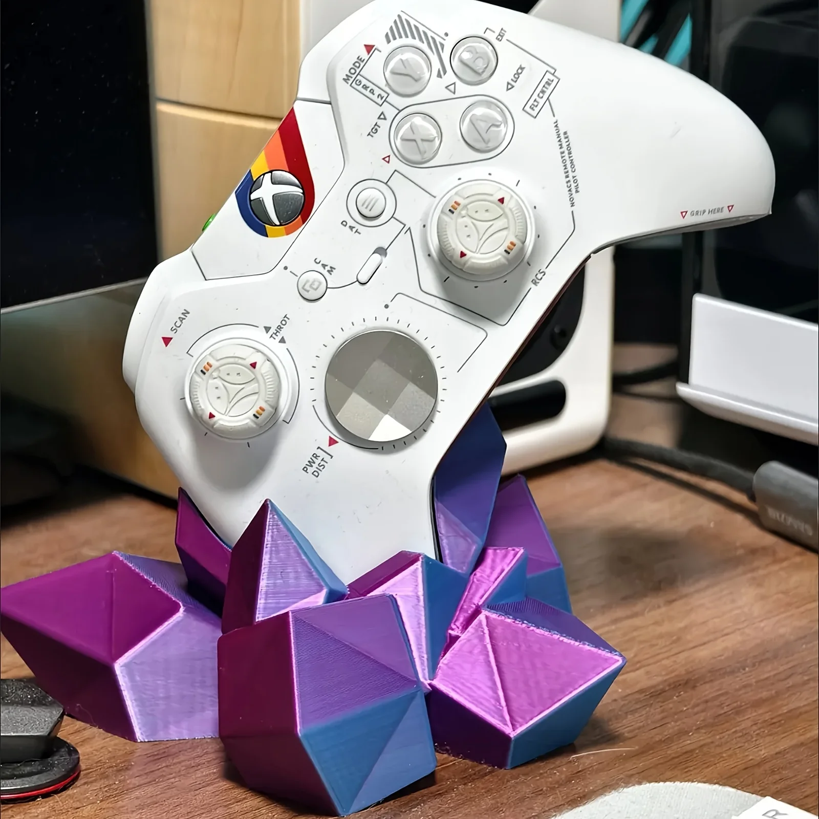 Penyangga Kontroler Game Krist - 3D Printing Xbox Controller Holder ulasan dan harga