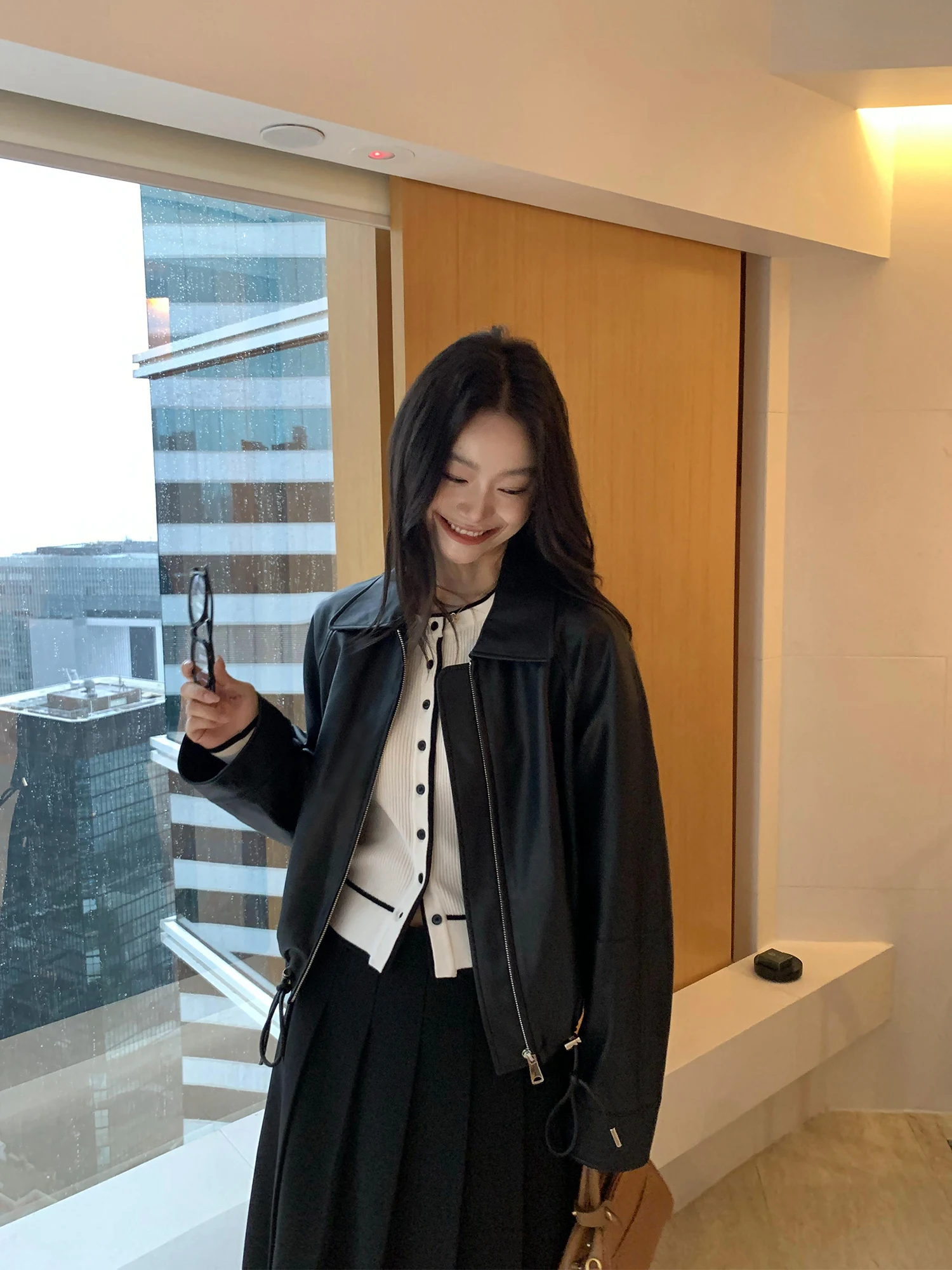 

Pusumede Retro PU Leather Jaet Women's Design Sense Dstring Collar ort Coat Zipper Closure Long Sve Youth Faion