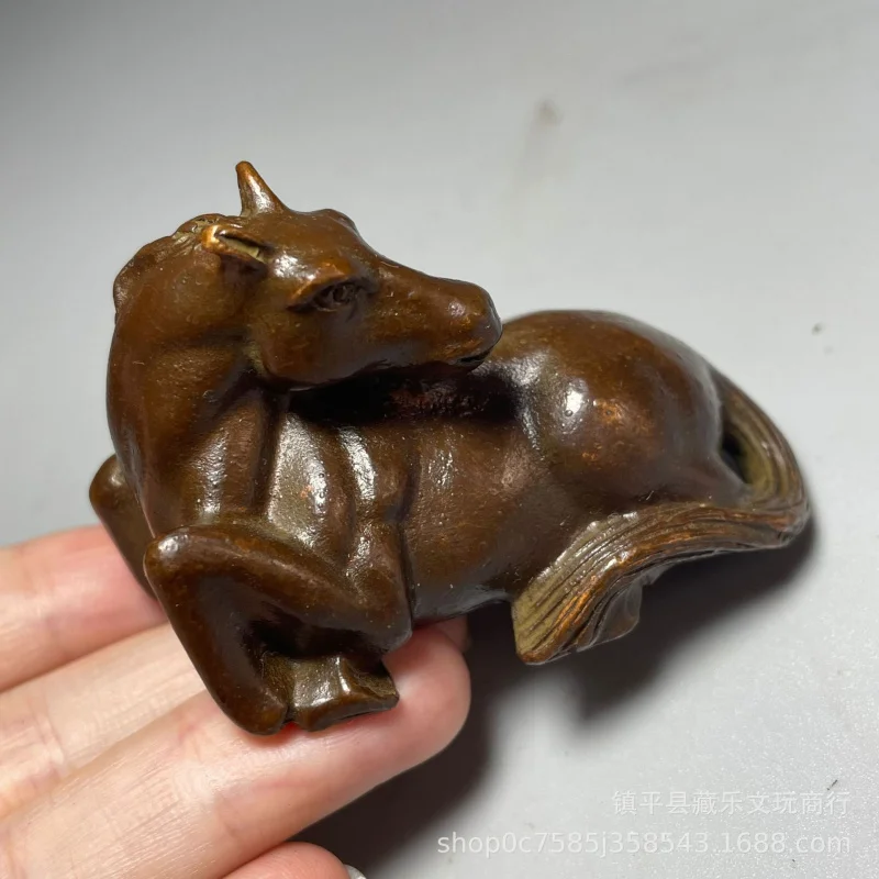 Antique solid copper zodiac ornament, " to Success" hand-held piece, tea pet, paperweight, pen holder, lying horse