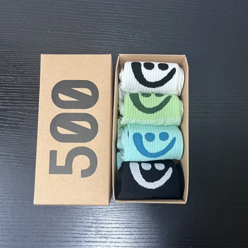 4 Pair/Box Women\'s Socks Smiling Face Cute Korean Style Gift Box Package Spring/Summer Short Socks InS Fashion Kawaii Socks