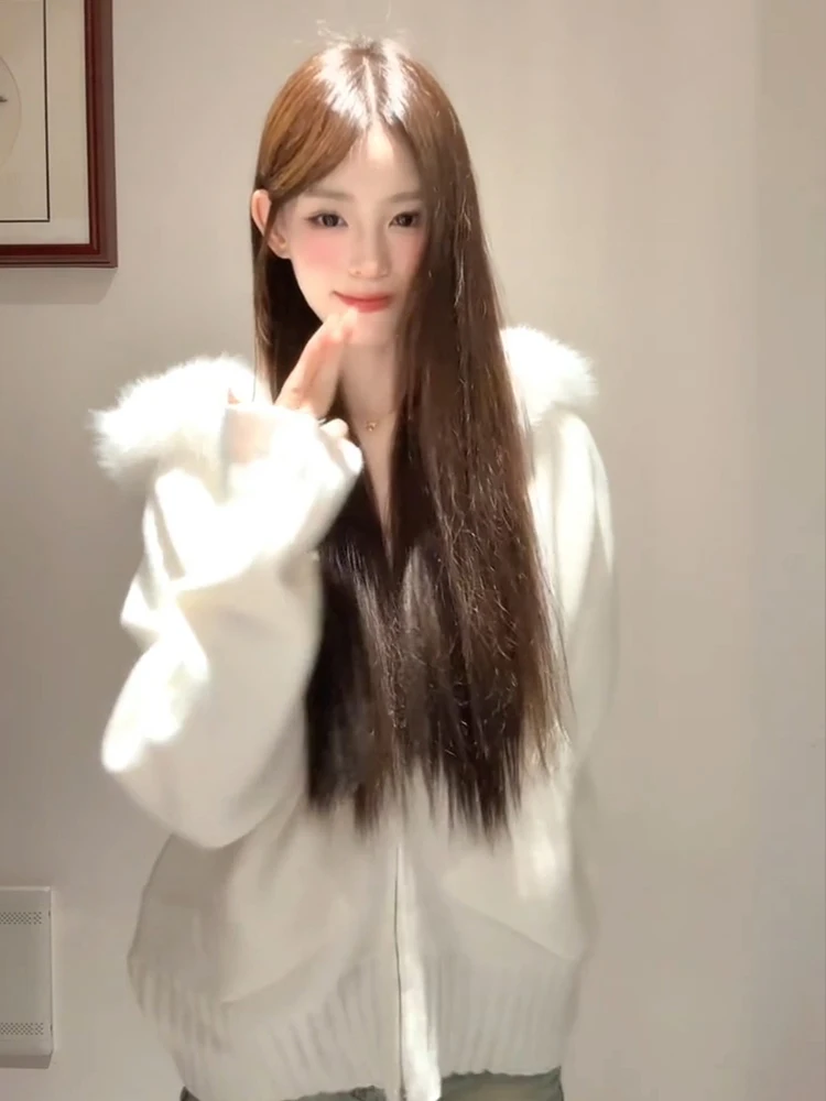 

Korean Style Thickened White Sweater Coat Women's Sweet Style Long Sleeve Knitted Outerwear with Fur Collar for Autumn Winter