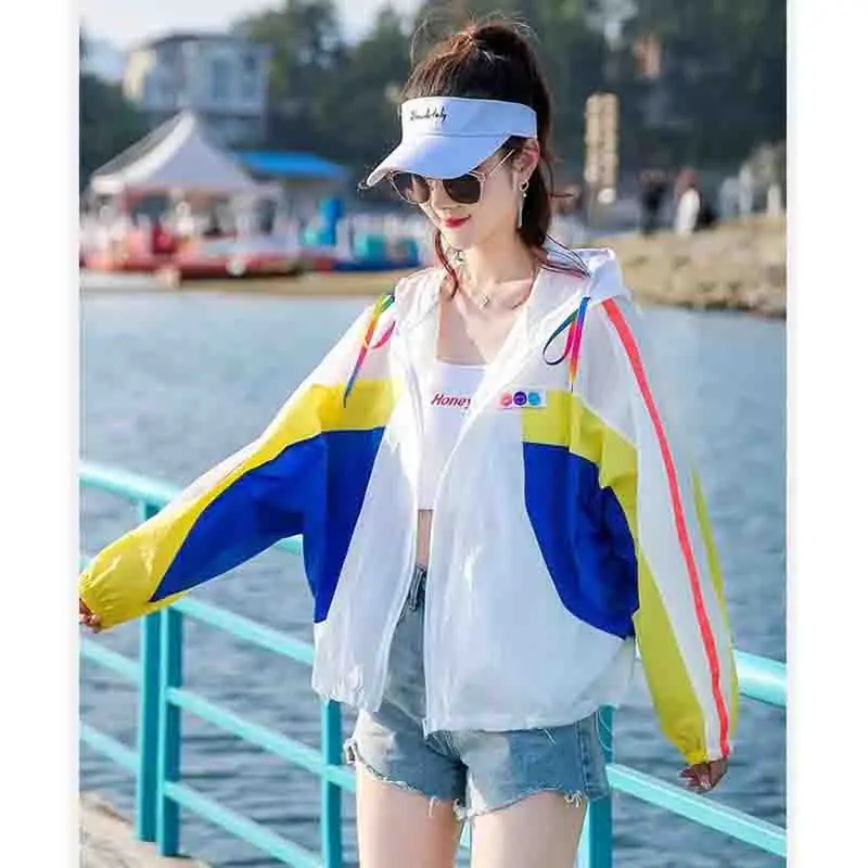 

2024 Summer Women Ultraviolet-proof Loose Long Sleeved Sunscreen Clothing Female Fashion Thin Style Hooded Sunscreen Clothing