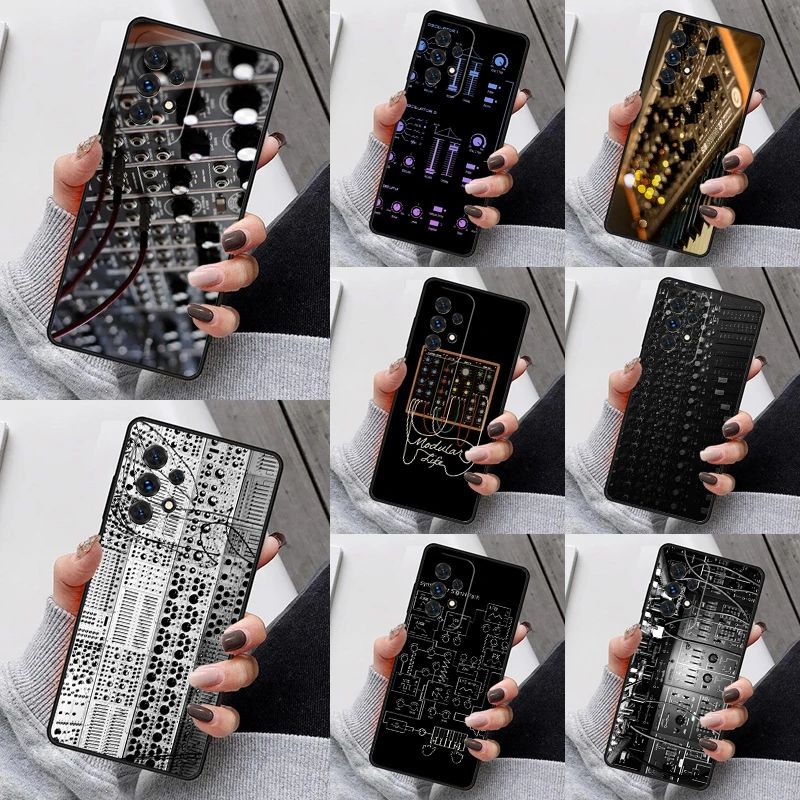 Vintage Synth Synthesizer Phone Case For Samsung Galaxy S23 S21 S20 FE S24 S22 Ultra Note20 S10 S9 S8 Plus A40 A52 A12 A13 A53