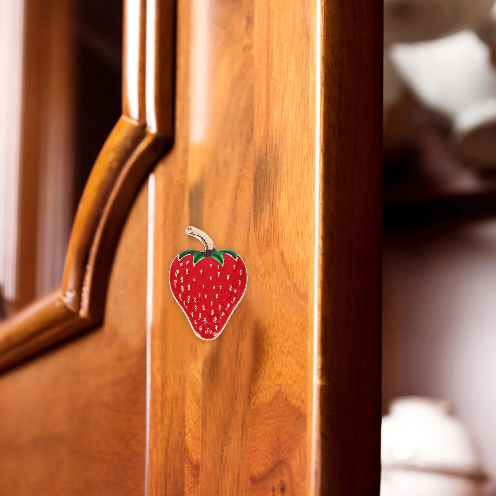 

Round Zinc Alloy Handle Office Cabinet Knob Strawberry Shaped Dresser Drawer Knobs