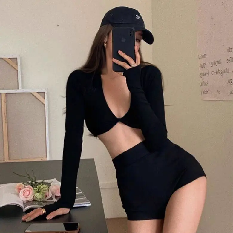 Special Offer Long sleeve Deep V Bikinis Small Bust Swimsuit Korean Sle Simple Special Cloth Two-Piece Set With Chest Pad S...