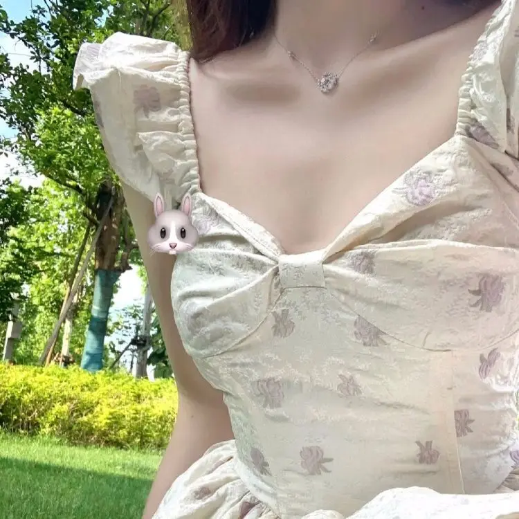 Dulce vestido de manga voladora Falda corta floral pequeña que abraza la cintura de hadas