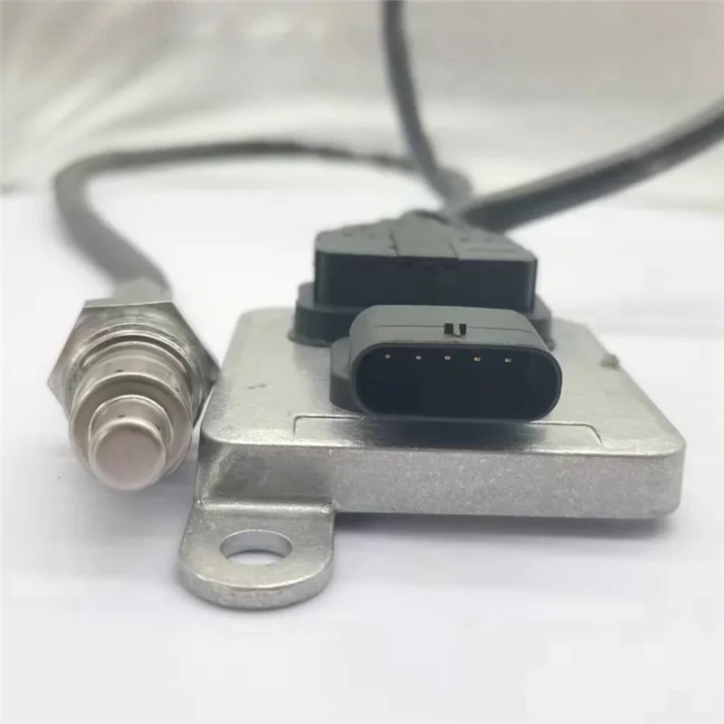 แน่น 1 PCS MK667820 5WK96680 เซ็นเซอร์ไนโตรเจนออกไซด์เซนเซอร์ Nox อุปกรณ์เสริมสําหรับ Mitsubishi Fuso รถบรรทุก