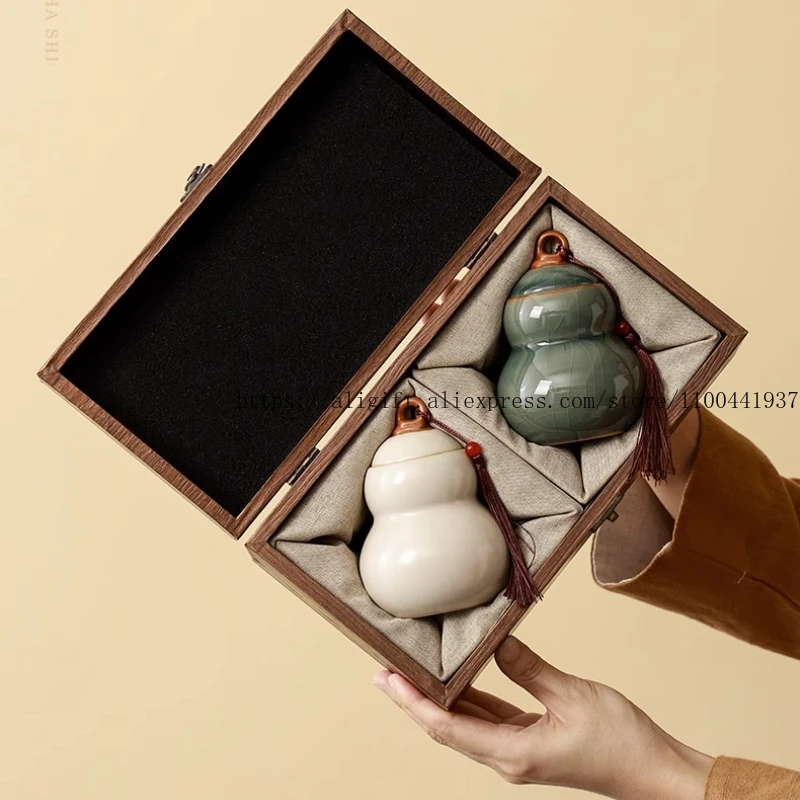 

Unique Design Tea Set with Ceramic Sealed Jar and Gourd Storage Can for Tea Leaves Perfect Gift Box for Elderly