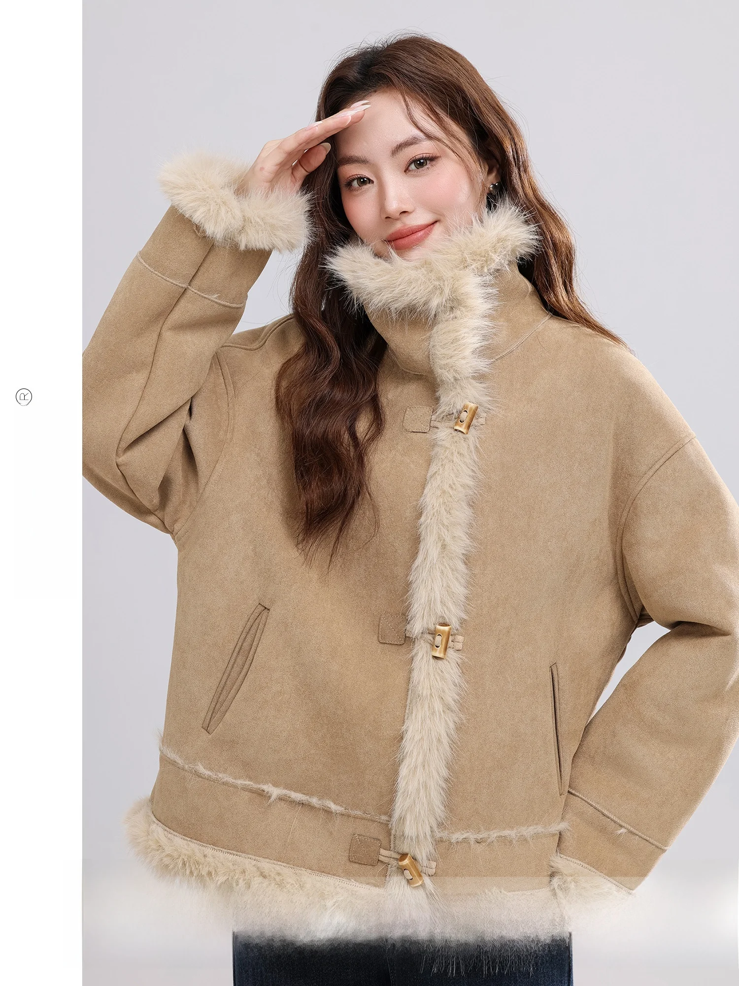 

Warm Retro Sle Loose Collar Fur And Leather Inteated Outerwear for Women New 2025 Winter Season Ladies Faion ort Coat