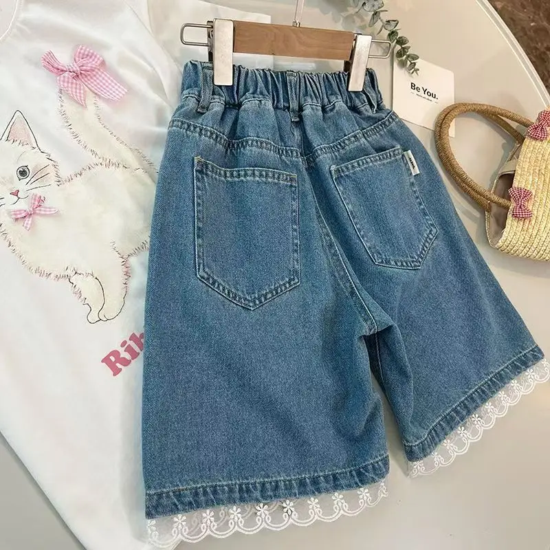 Teenager Girls' 2026 Summer New Lace-trimmed Denim Knee Length Shorts Children's Bowknot Denim Mid-length Pants Five-point Pants