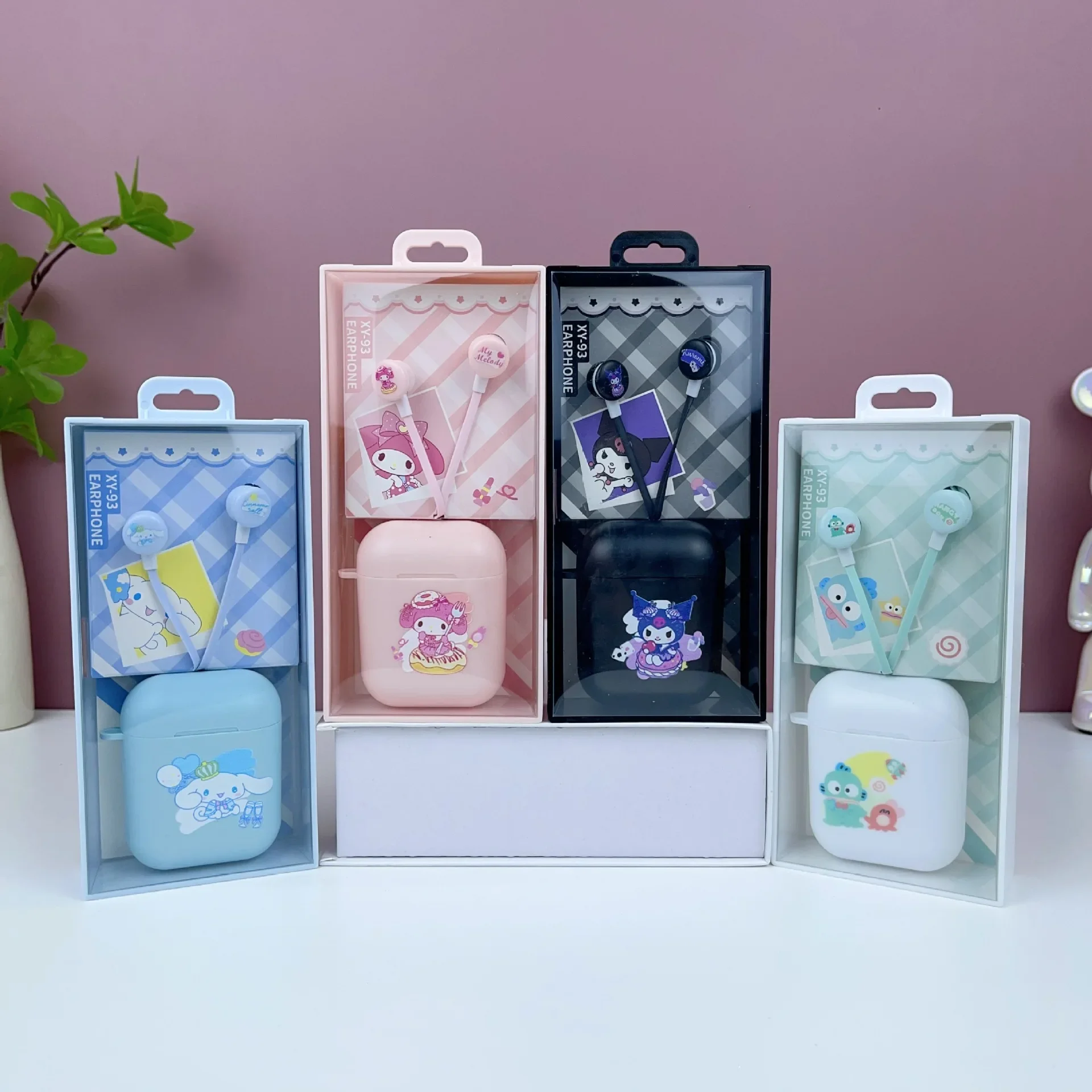 Sanrio Anime in-ear Wired Headphones Girls Cartoon Headphones with Storage Box Listening To Songs High-definition Stereo Sound