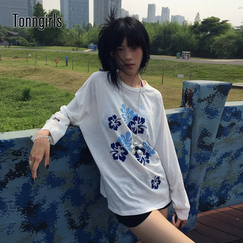 

Tonngirls Korean Style T Shirt Women Long Sleeve See Through Print Graphic Tops Y2k Japanese 2000s Tee Tops Summer Streetwear