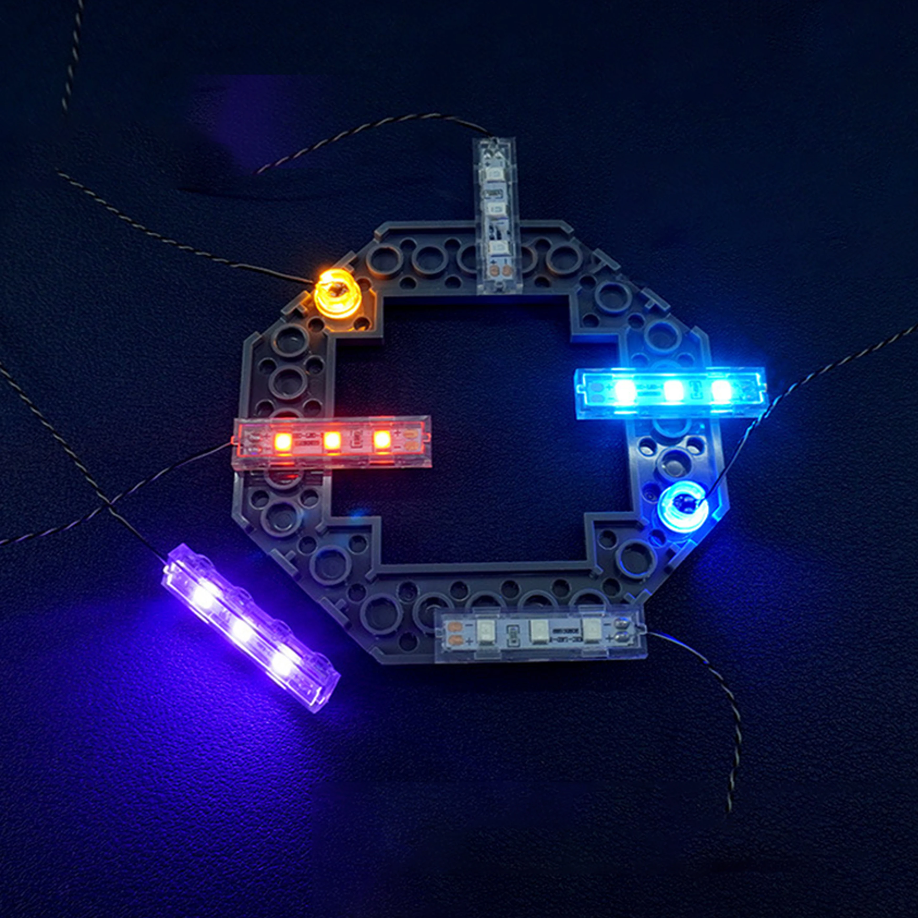 Blocos de construção kit iluminação led modelo diy conjunto luz com caixa bateria cabo usb conector placa módulo rc combinação gratuita