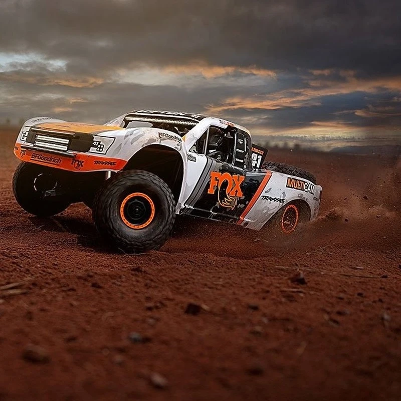 New Version UDR RC Electric Desert Short Course Truck With Light Kit,1:7 Rear Straight Axle RC Model 85086-4,Free Shipping 2026