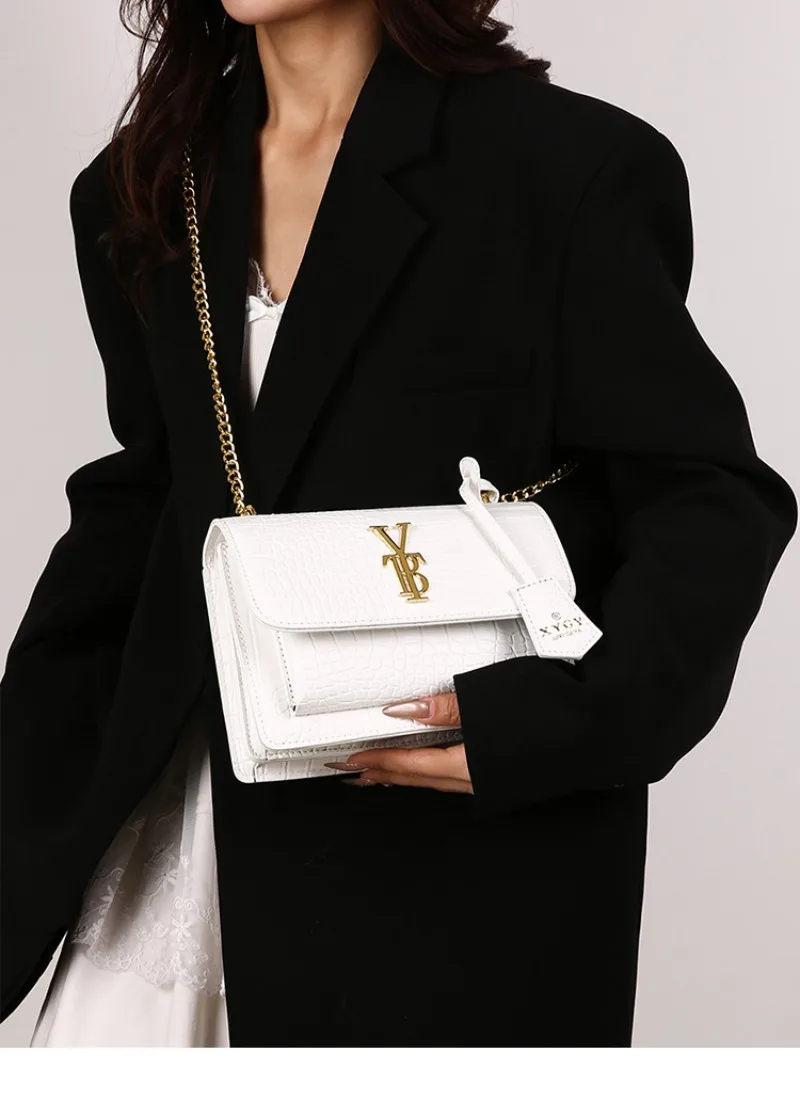 

‌ Новая женская сумка через плечо 2025 года — кошелек с ремешком-цепочкой и тиснением под крокодила, маленькая квадратная сумка через плечо, минималистичная и модная