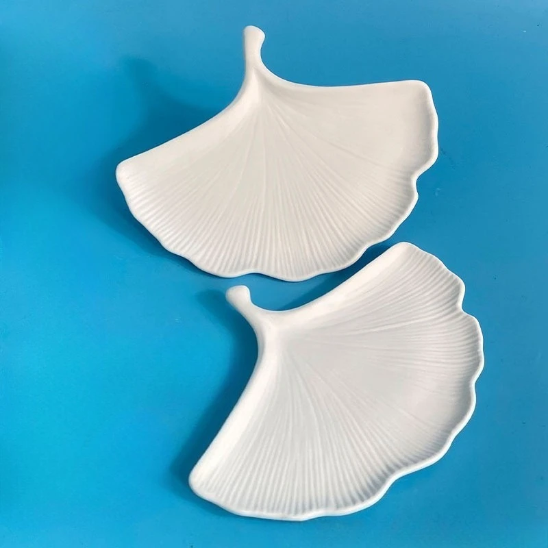 

Nordic Ginkgo Leaf Gypsum Tray Ins Style Photo Prop Jewelry Bracelet Display Plate No Black Spots