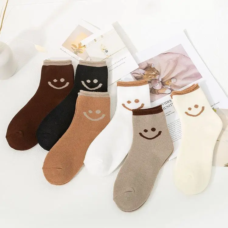 

Wholesale 50 pairs Women's Socks Mid-tube Socks Autumn and Winter Brown Cute Smiley College Style 6 color