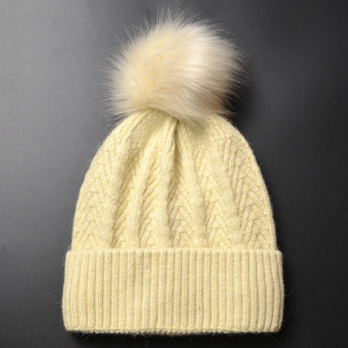 Japanese Rabbit Hair Fox Fur Pompom Hat Female Designers M Sign Knitted Hat Autumn Winter Warm Ear Protection Hat Beanies Hat