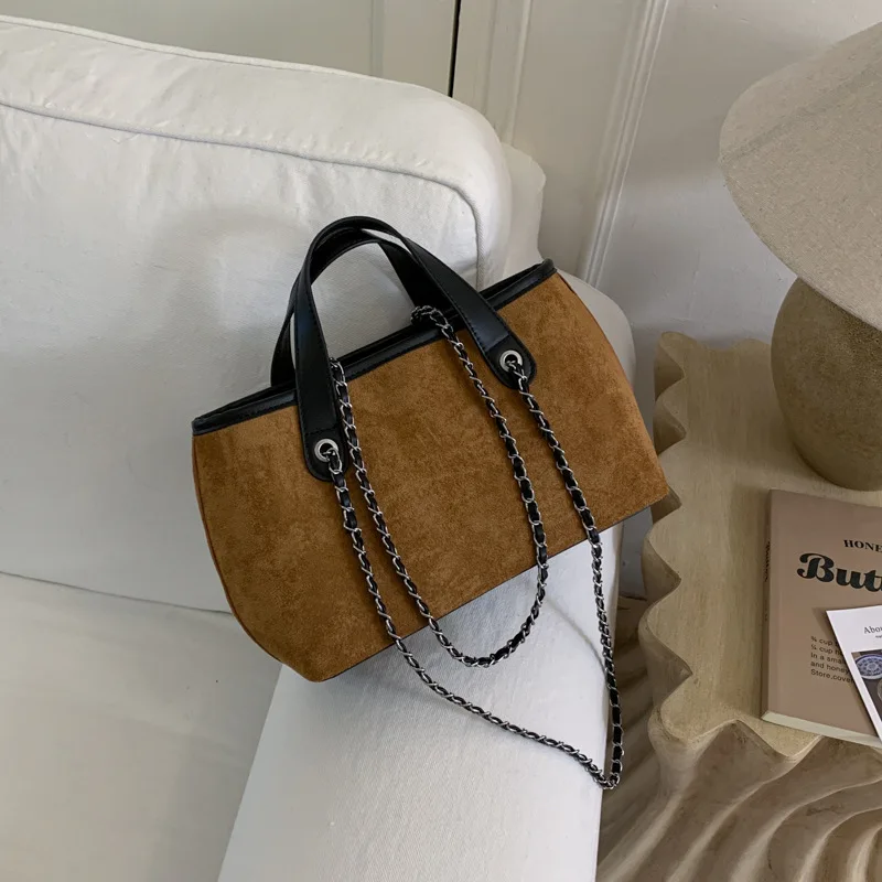 

2025 Women's Minimalist Vintage Tote Bag, Color Block Multi-way Shoulder Crossbody Purse, Niche Design Handbag for Work Commute