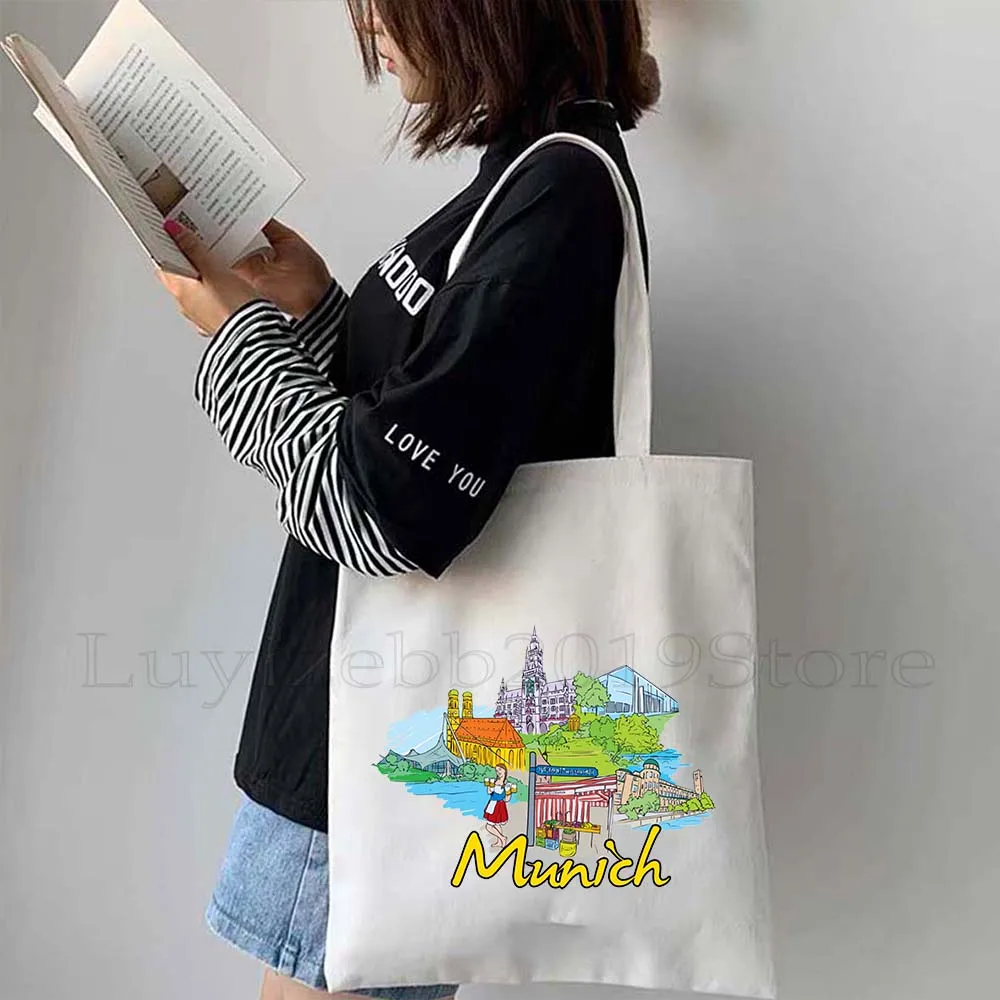 Rome San Francisco Singapore Tokyo Munich New York Toronto Venice Vienna Warsaw Montreal Moskow Washington City Tote Bag Handbag